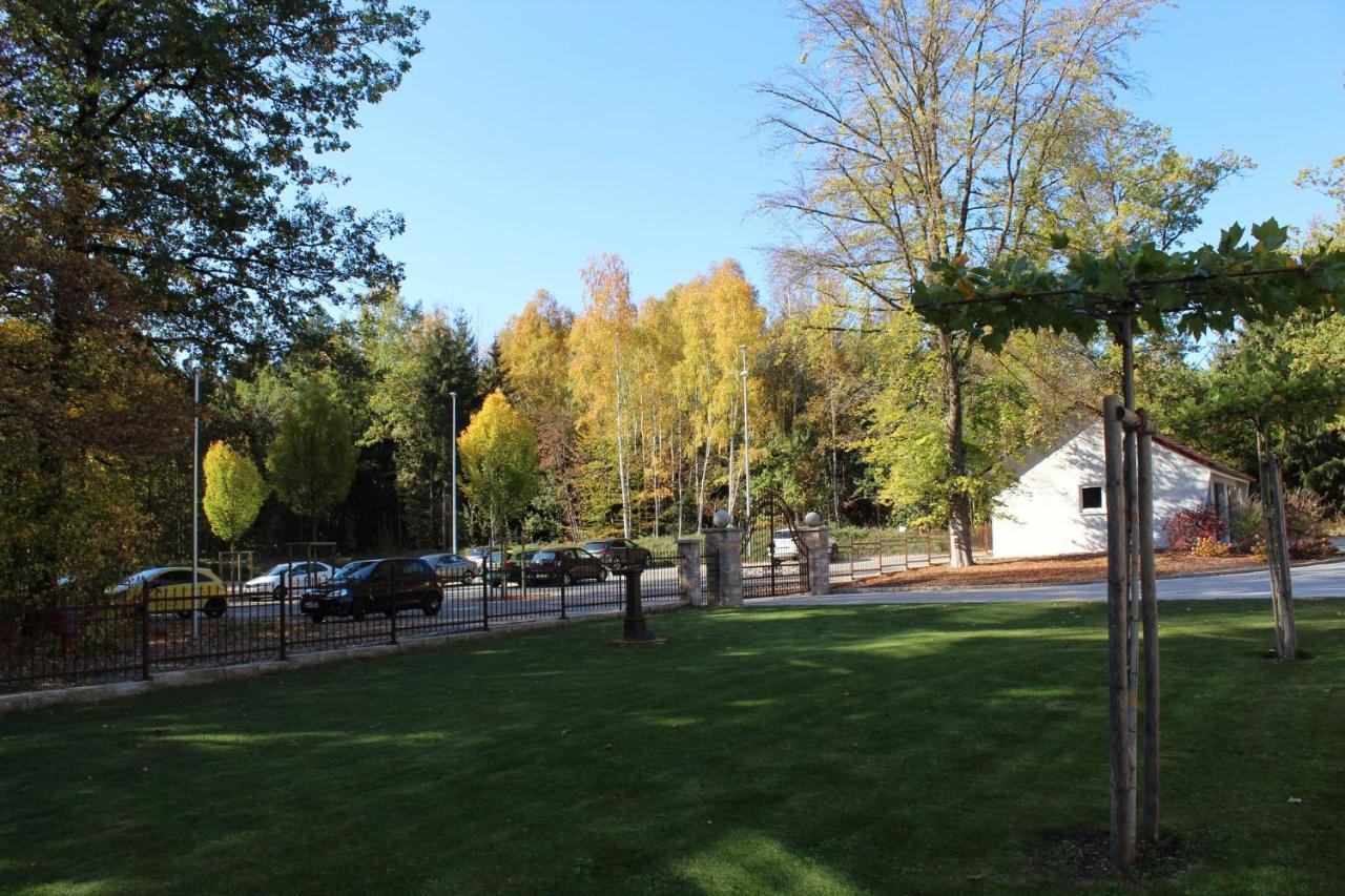 Waldhotel Rainau Ellwangen Exterior photo